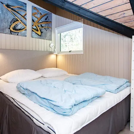 Semesterbostad 4 Person Holiday In *