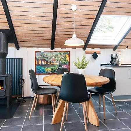 Semesterbostad 4 Person Holiday In